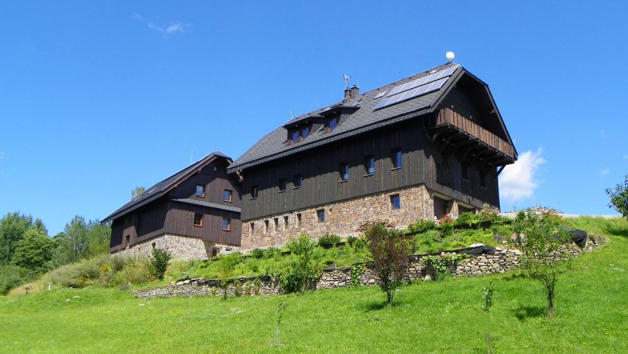 Hotel U Dvou Studni Loučná nad Desnou Exterior foto