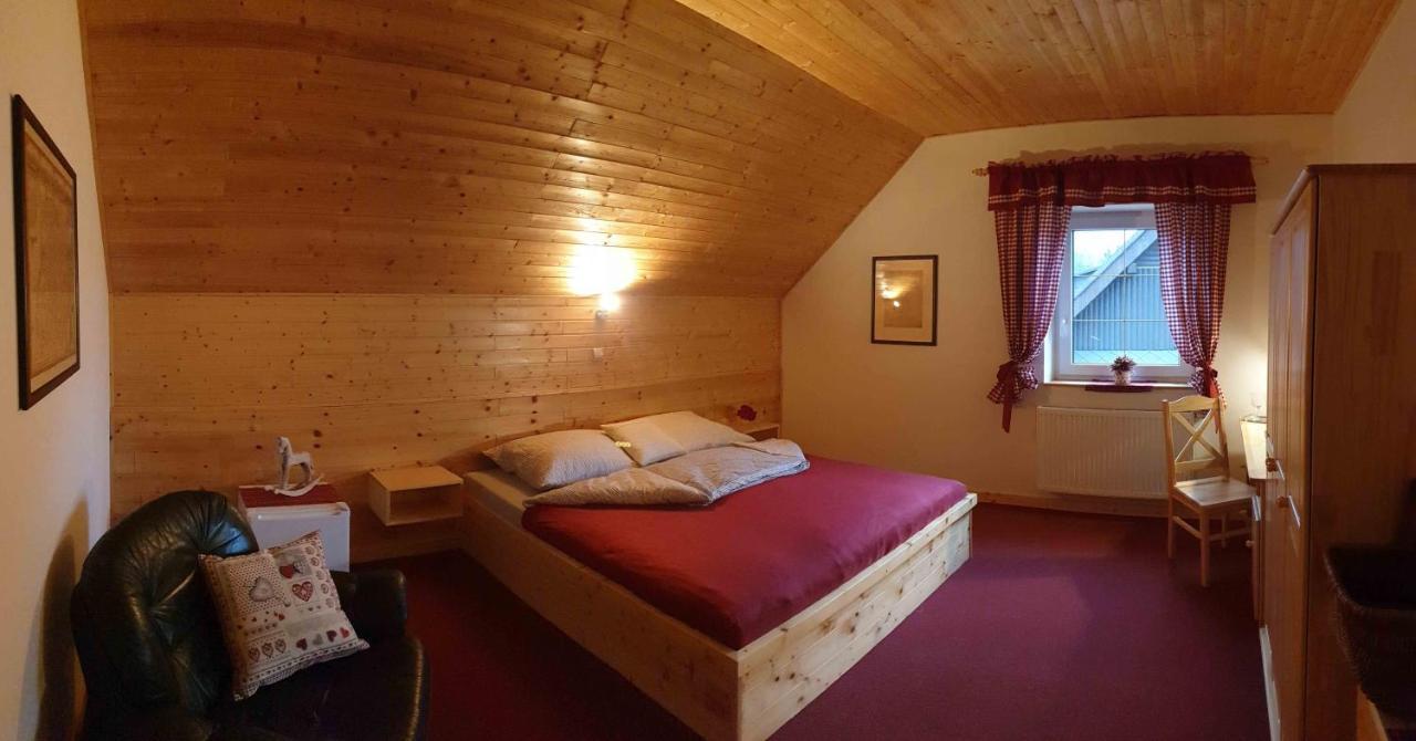 Hotel U Dvou Studni Loučná nad Desnou Exterior foto